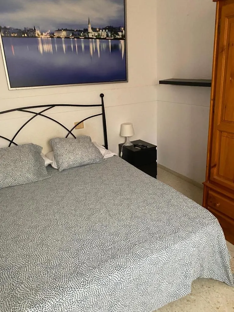 Homestay Room Sol Vecindario  Spain