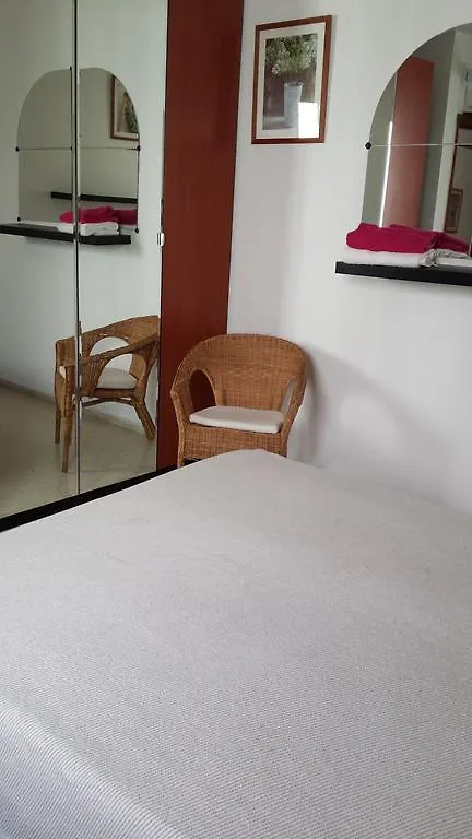 Homestay Room Sol Vecindario